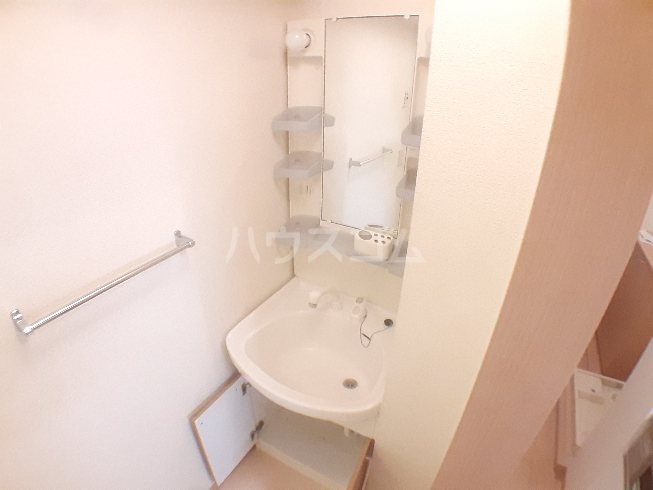 13/30 洗面