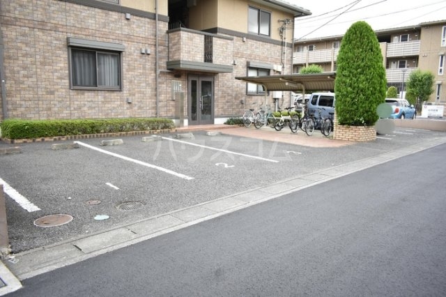 3/5 駐車場