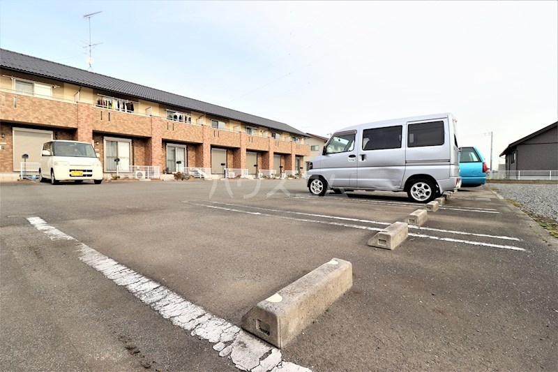 21/30 駐車場