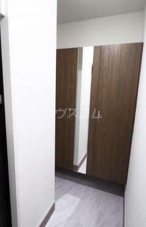8/24 玄関