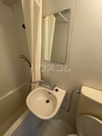 13/30 洗面