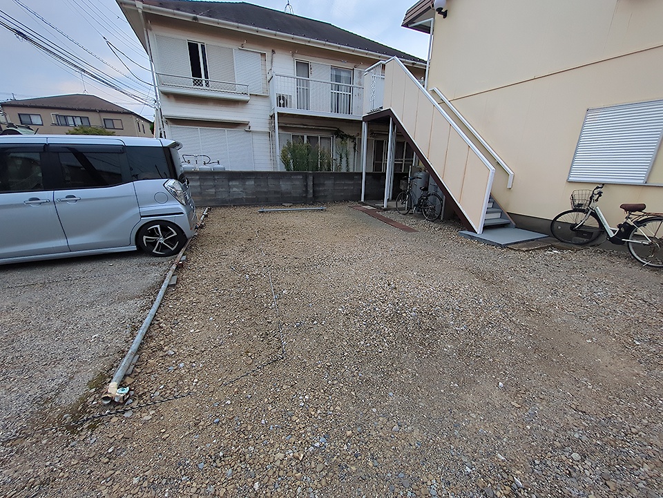 26/30 駐車場