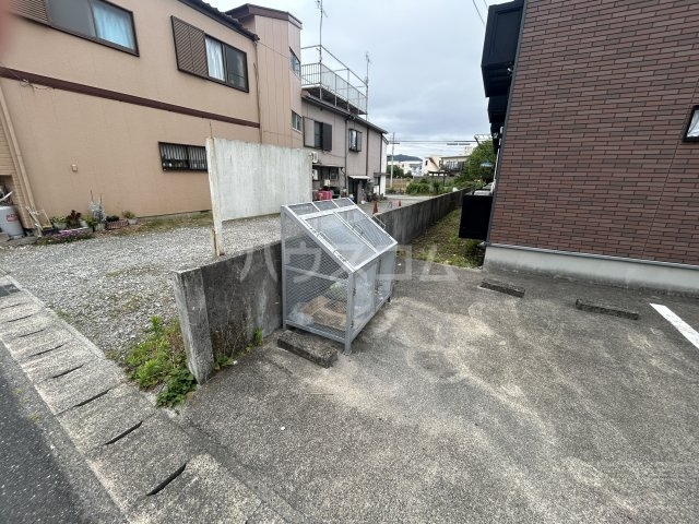 28/30 駐車場