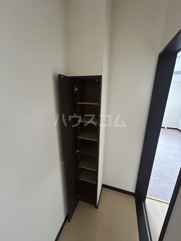 13/30 玄関