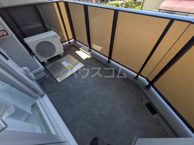 21/30 バルコニー