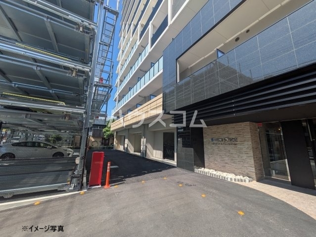 14/23 駐車場