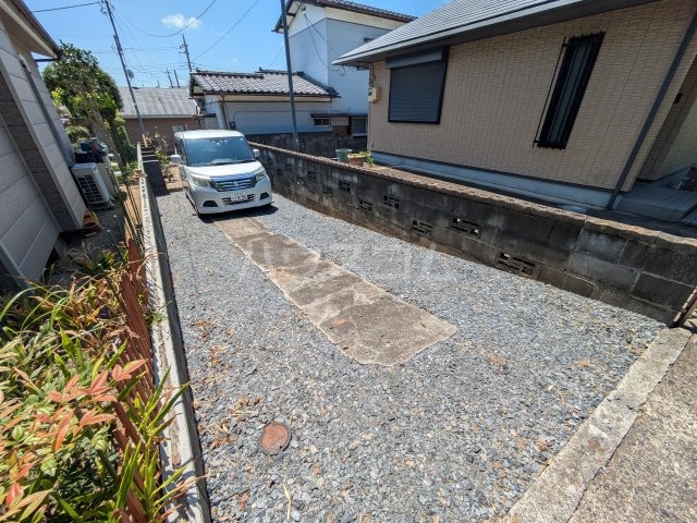 2/11 駐車場