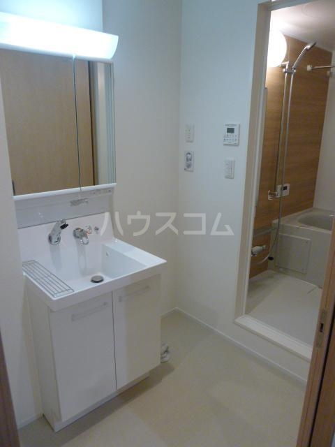 15/27 洗面
