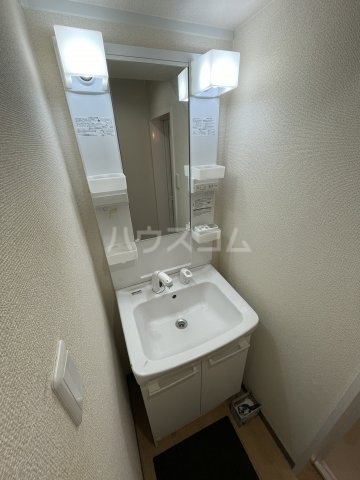 15/28 洗面
