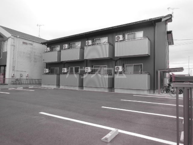 19/28 駐車場