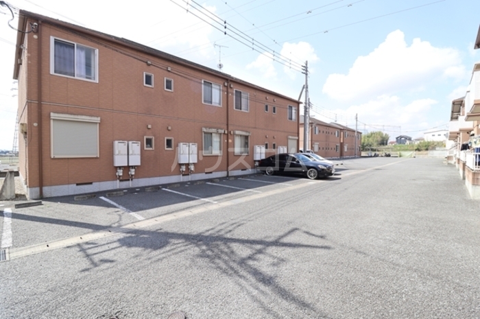 2/2 駐車場