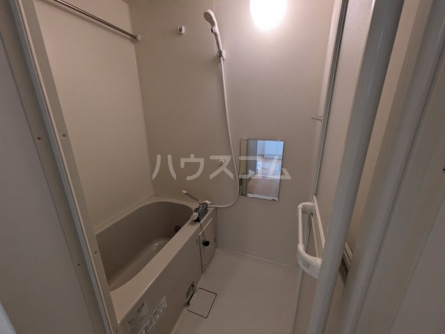 14/30 浴室