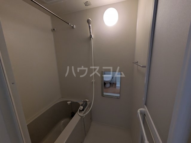 16/30 浴室