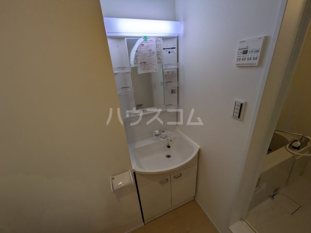 19/30 洗面