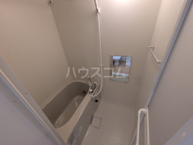 17/30 浴室
