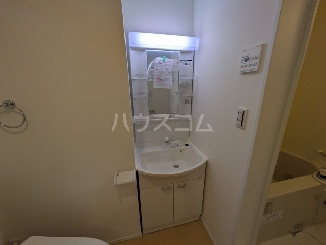 21/30 洗面