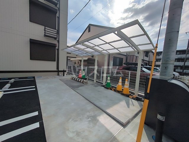 28/30 駐車場