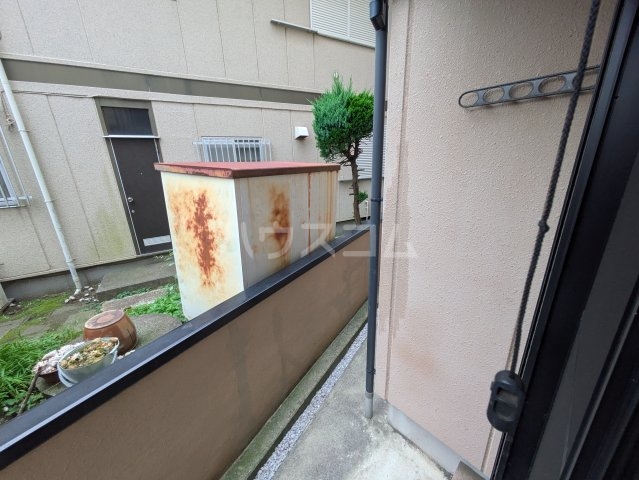 25/30 バルコニー