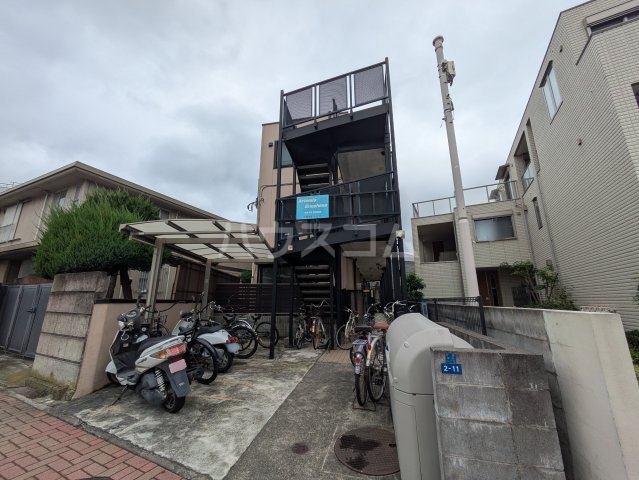 2/30 外観