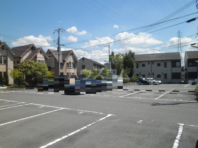 2/10 駐車場