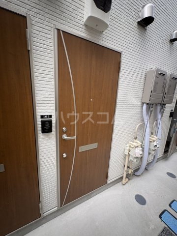 13/30 玄関