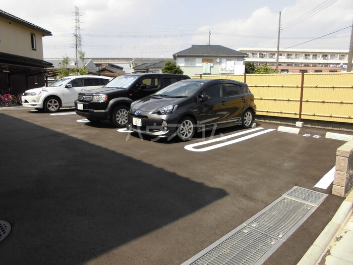 8/18 駐車場