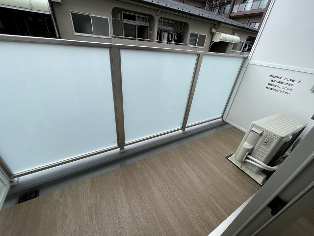 18/30 バルコニー