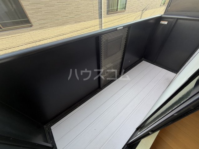 18/24 バルコニー