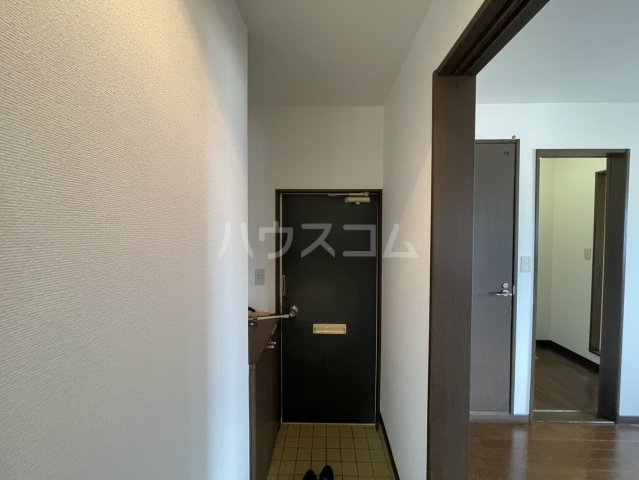 14/30 玄関