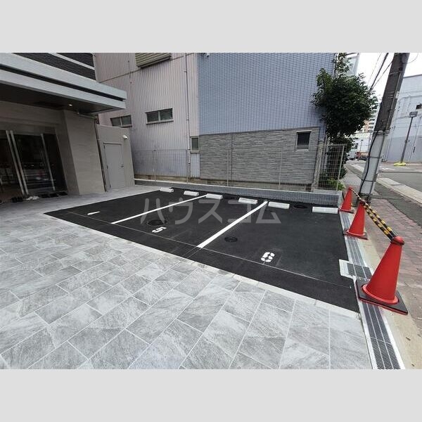 19/30 駐車場