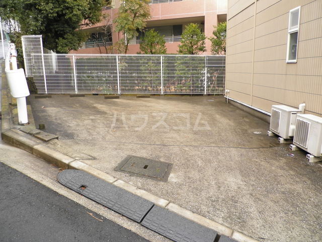 9/18 駐車場