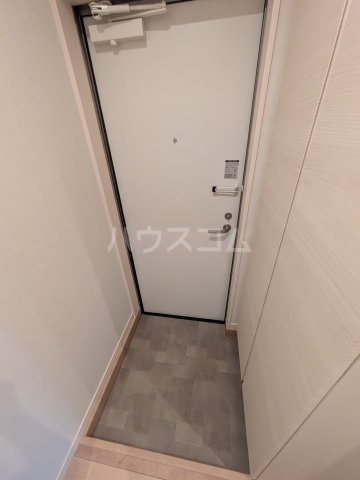 14/30 玄関