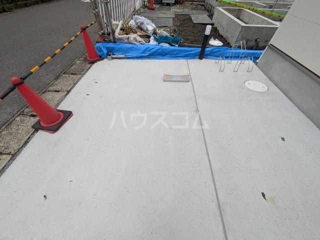16/21 駐車場