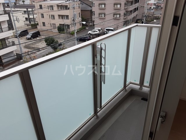 13/30 バルコニー