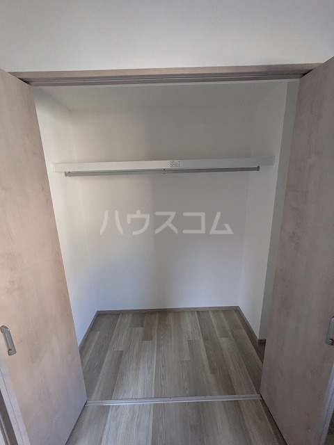 13/30 収納