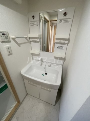 14/30 洗面