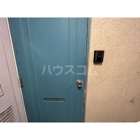 20/30 エントランス