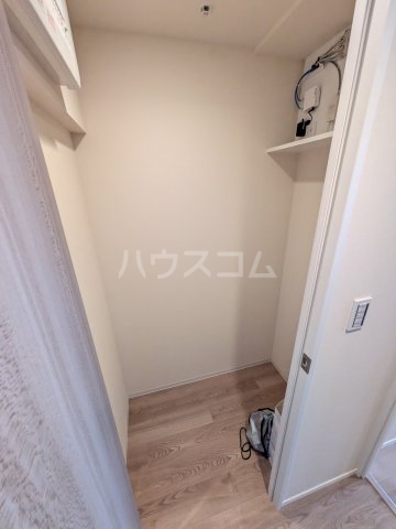 13/30 収納