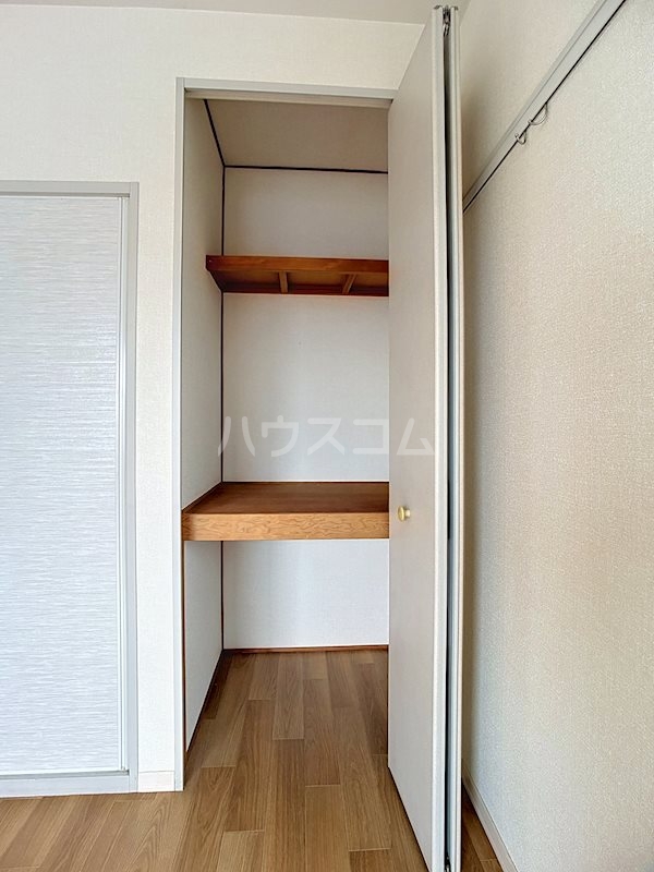13/30 収納