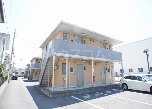 16/21 駐車場