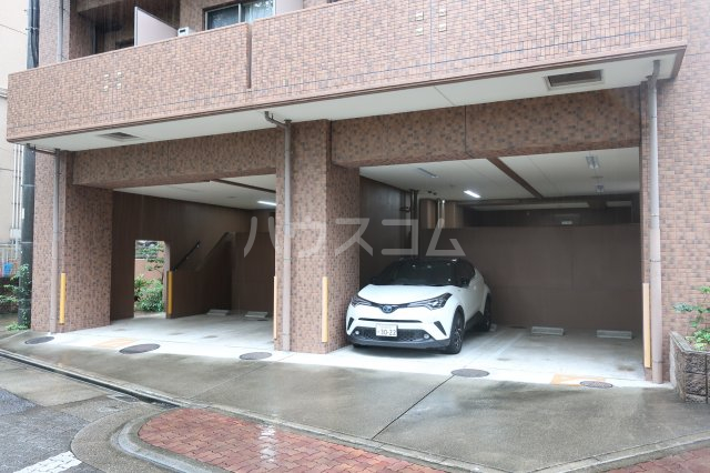 3/4 駐車場