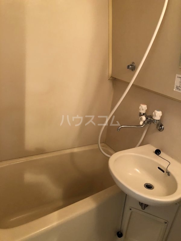 浴室