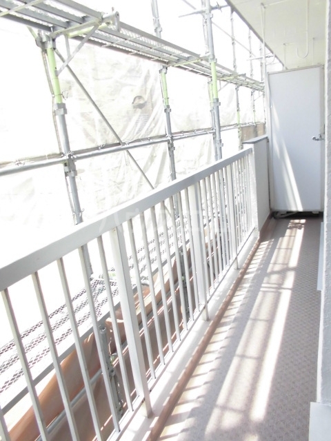 17/29 バルコニー