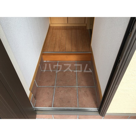 13/30 玄関