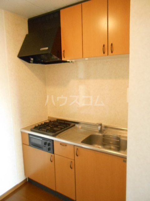 16/30 キッチン