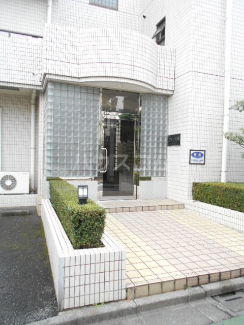3/5 エントランス