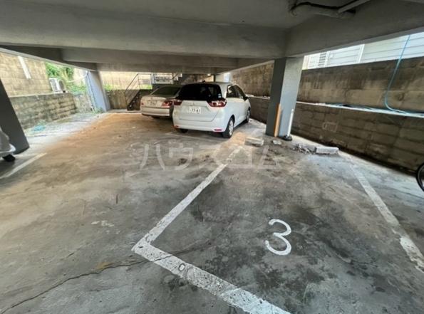 16/24 駐車場