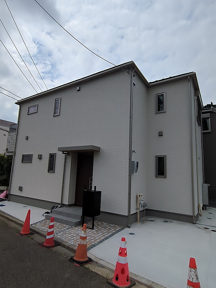 2/4 外観