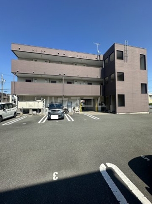 2/13 駐車場