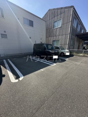 16/26 駐車場